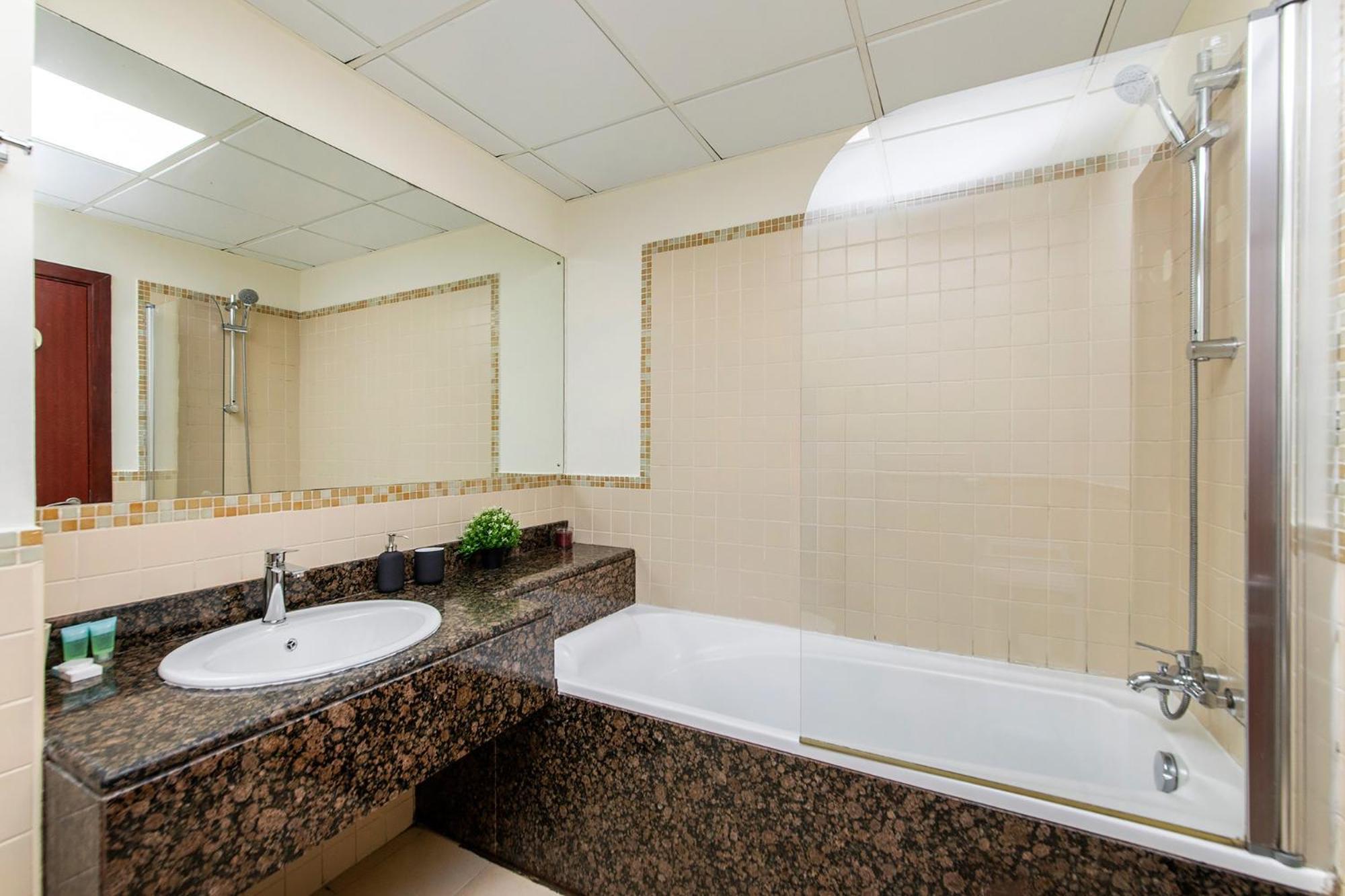 Premium 2Bdr Apartment See View Bahar 4 Jbr ドバイ エクステリア 写真